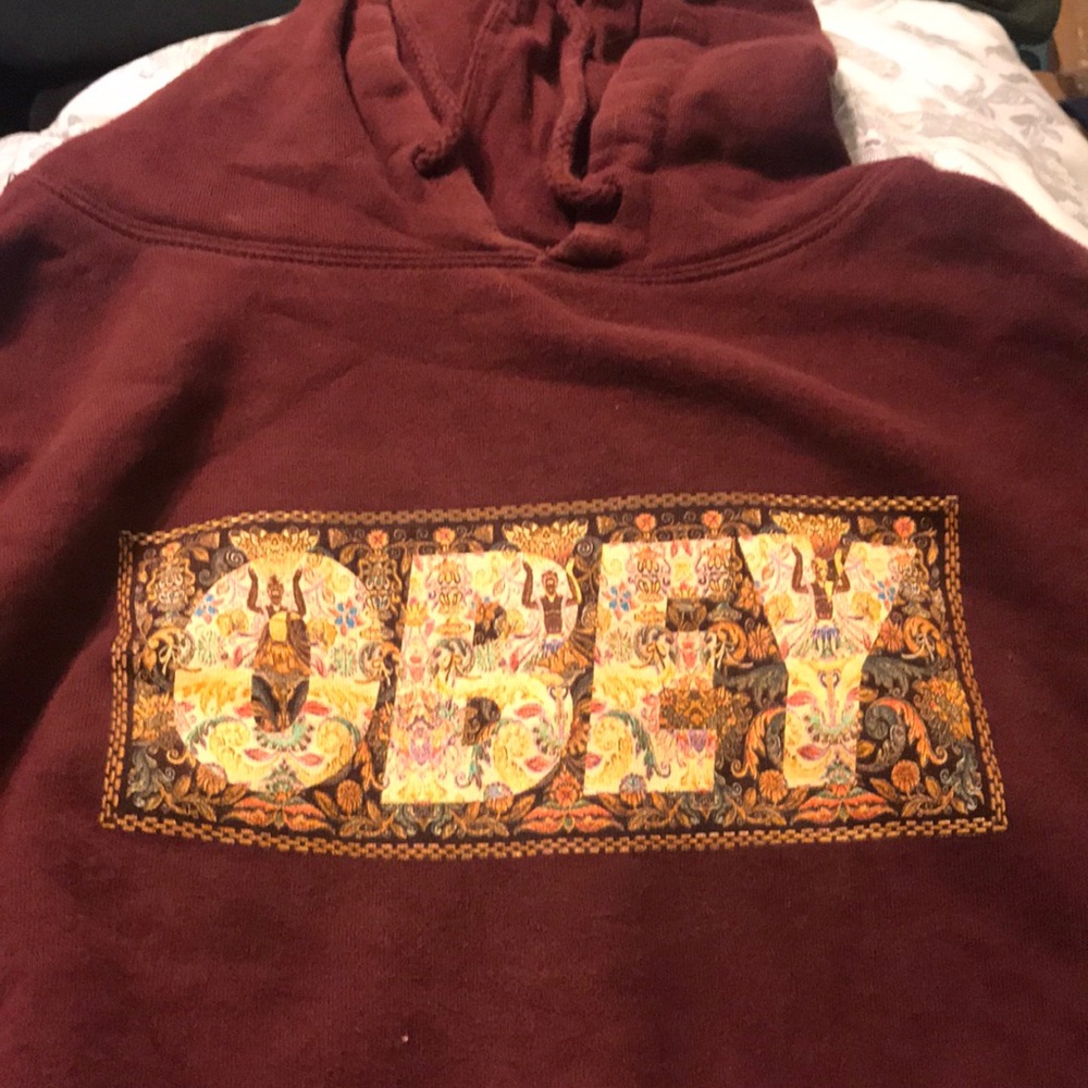 Pull over hoodie